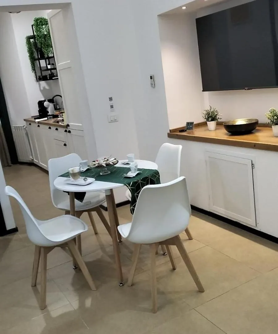 Appartamento La Casa Di Alice Palermo Italia